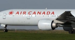 r AIR CANADA ROUGE large570