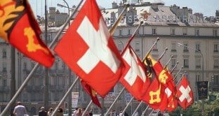 Swiss flags MP9004255021