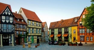 House of German Town HD Wallpaper