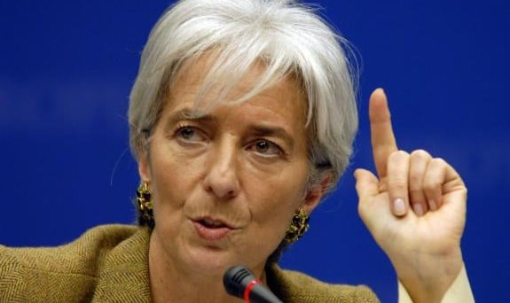 Anche il FMI condanna i fondi avvoltoi. Lagarde chiede di cambiare le regole sulla ristrutturazione del debito pubblico per evitare casi simili a quello di Buenos Aires