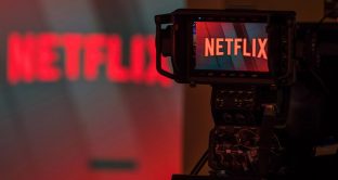 Netflix verso emissione di bond per 2 miliardi di dollari