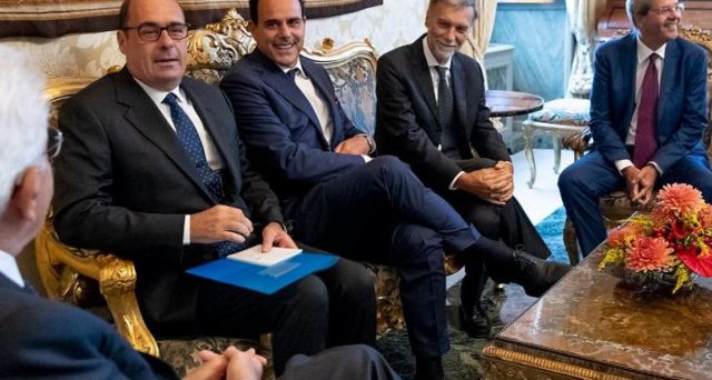 Rendimenti italiani e spread in risalita dopo che il segretario PD, Nicola Zingaretti, è uscito dal colloquio con il presidente Sergio Mattarella. La crisi di governo fino a stamattina non aveva preoccupato granché, ma continuerà ad essere così?