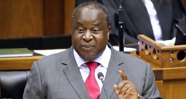 Obbligazioni sudafricane in calo sull'allarme lanciato dal ministro delle Finanze, Tito Mboweni, relativamente all'aumento del deficit e alla 