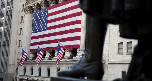 Il Treasury perde sempre più quota e lo spread tra decennale e biennale negli USA si amplia ai massimi da luglio, segnalando qualcosa di negativo per il mercato obbligazionario di Eurolandia. 