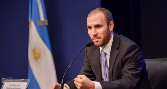 L'Argentina ha pubblicato l'elenco dei titoli di stato emessi sotto la legge straniera e che saranno oggetto di rinegoziazione con i creditori. E i prezzi crollano ai livelli appetibili per i fondi 