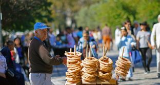 Bond Grecia, rendimenti sotto la curva italiana