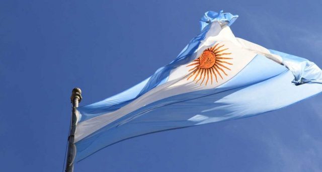 Ristrutturazione del debito pubblico argentino vicinissimo. Governo e obbligazionisti sono prossimi all'intesa e i prezzi dei bond risalgono. 