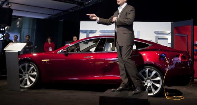 Boom anche per le obbligazioni Tesla