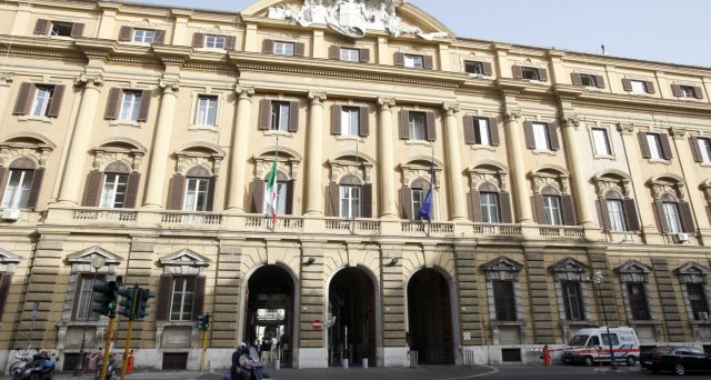 Emissione del BTp Futura sottotono